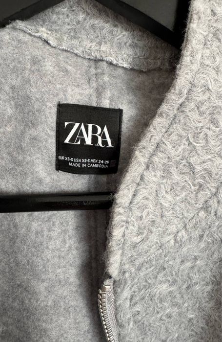 Продам бомбер Zara, хс-с