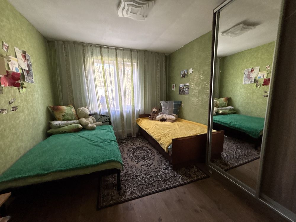 Продам будинок в м Корюківка