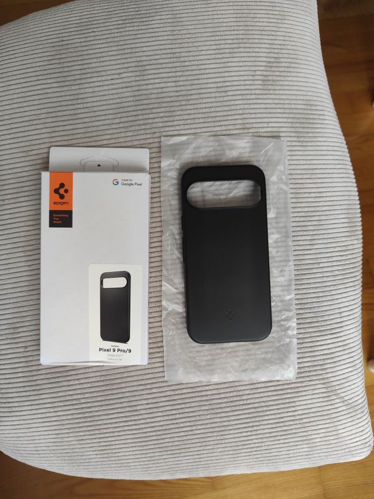 Google pixel 9 pixel 9 pro etui case spigen thin fit