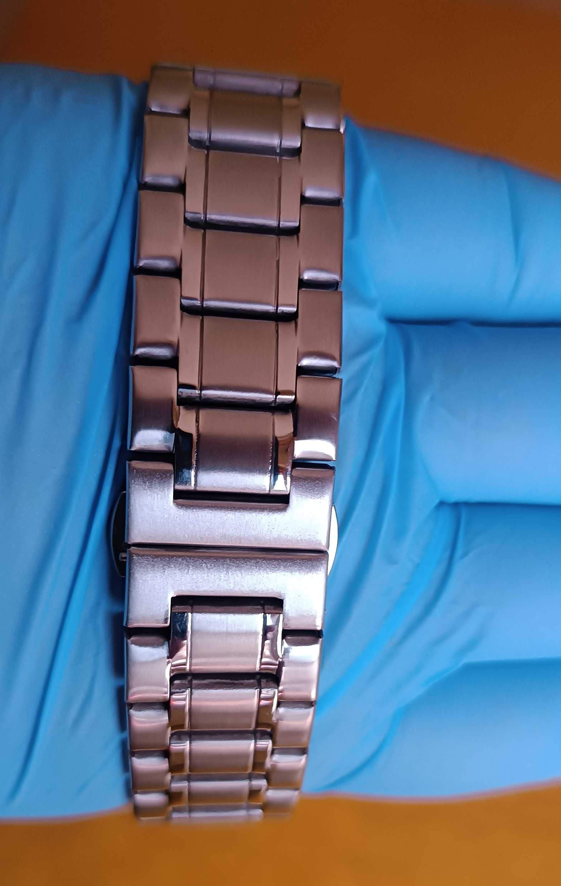DOXA Shark-300 Ceramica D200SGN, Swiss Made.