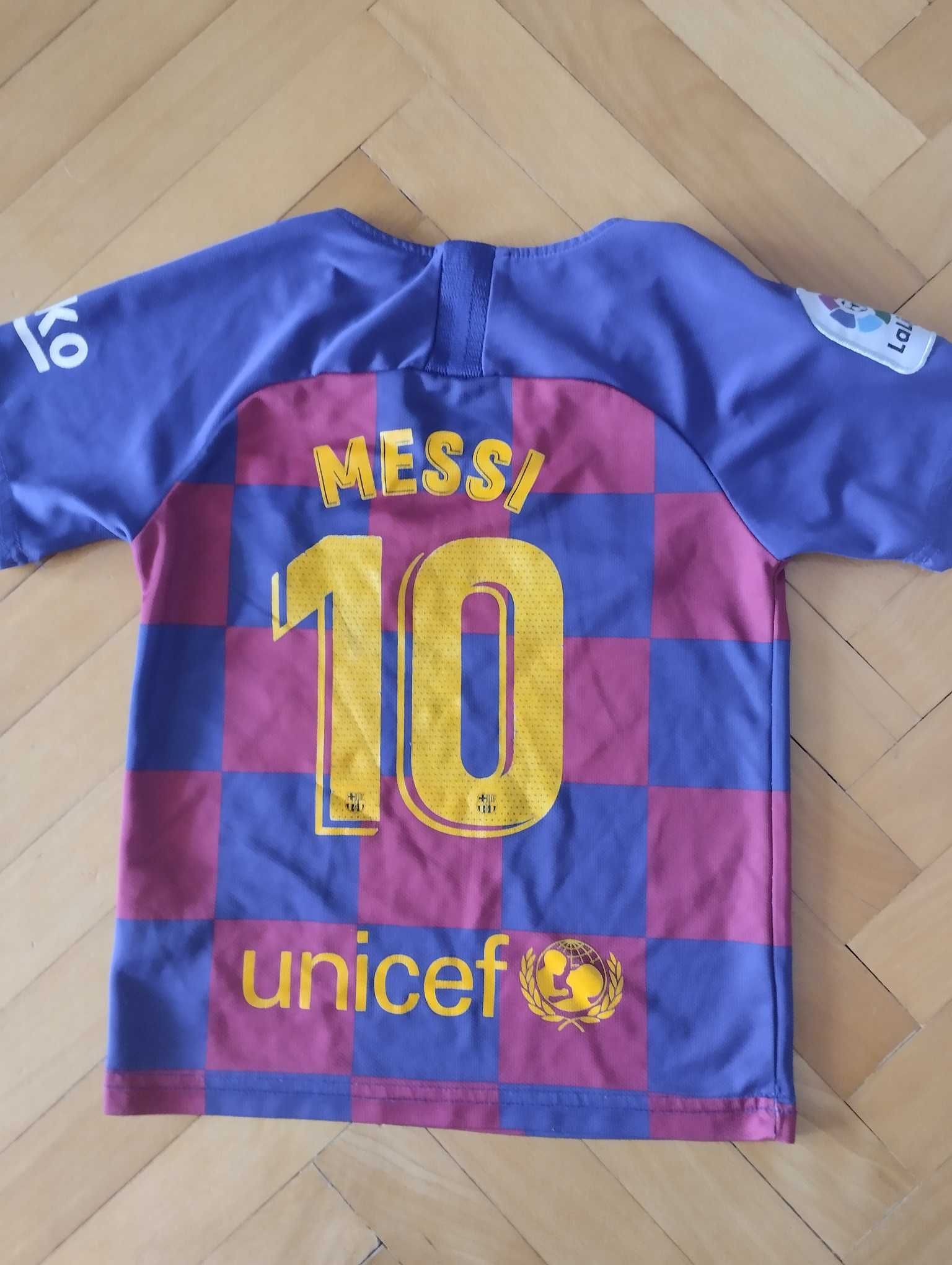 Sprzedam koszulkę FC Barcelona Messi marki Nike