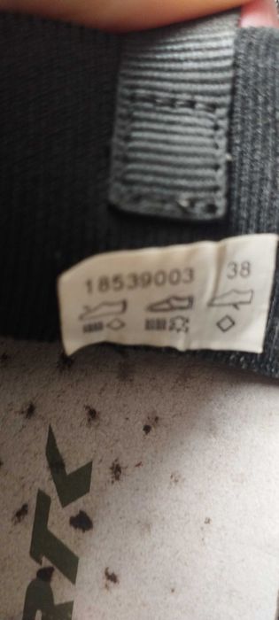 Buty Bartek rozmiar 38 siateczka
