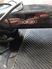 Sprzedam Xbox  360+ kinekt pad gry