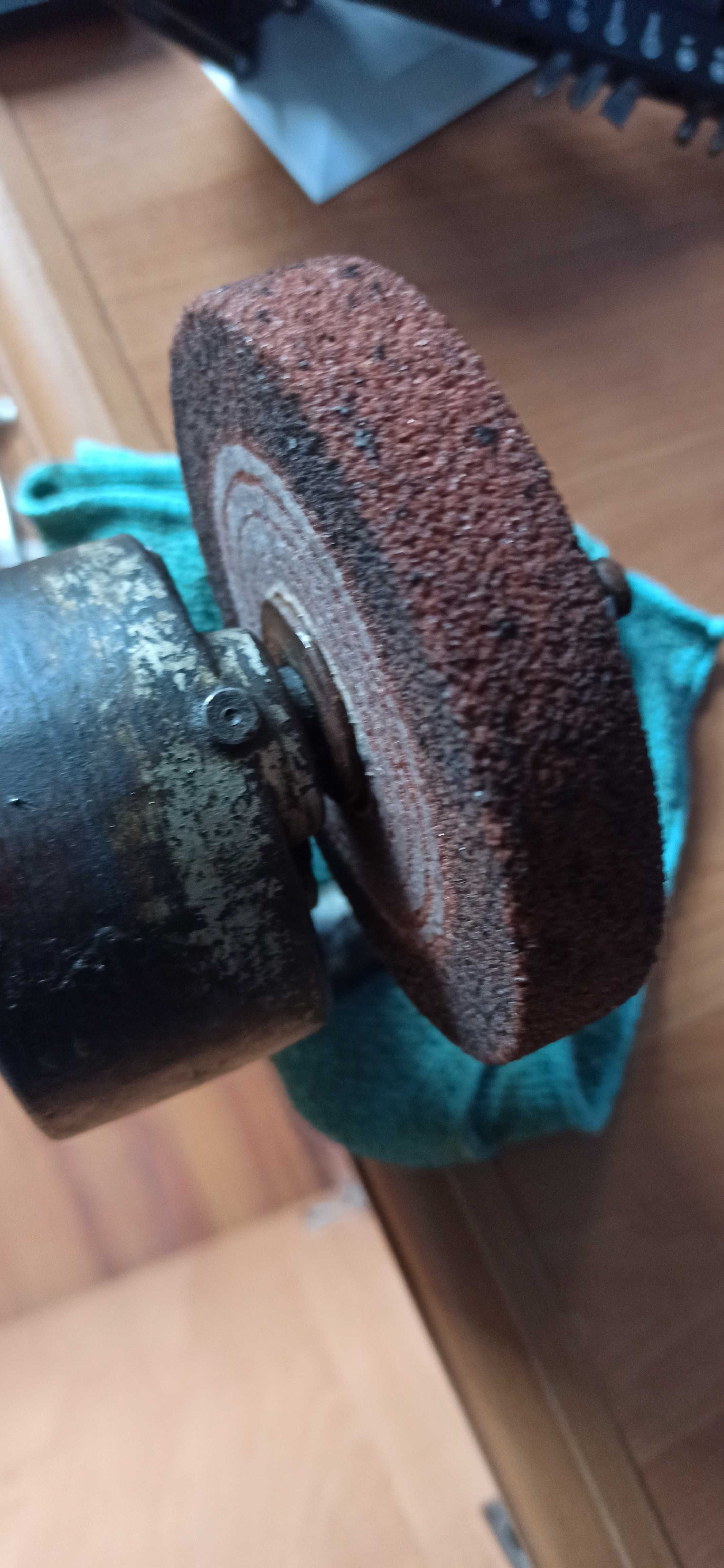 Szlifierka mechaniczna na korbe. Kamień. Antyk!