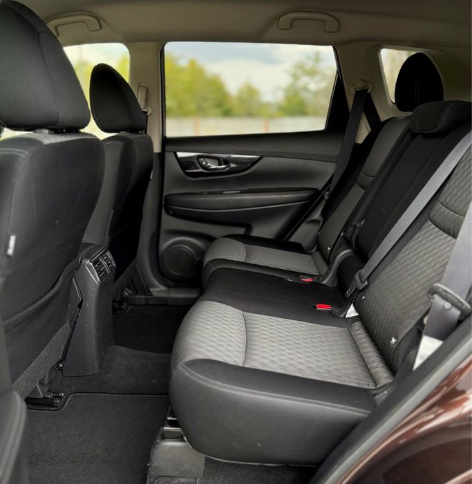 Nissan X-Trail офіційний 2020 рік