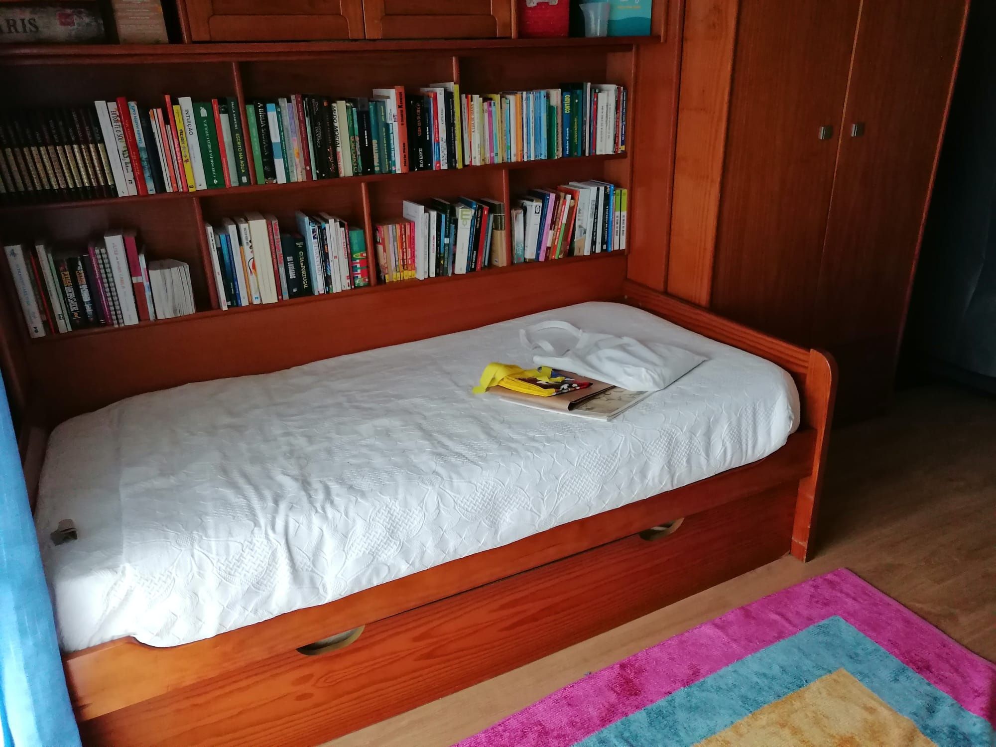 Vende se mobília de quarto tipo estúdio