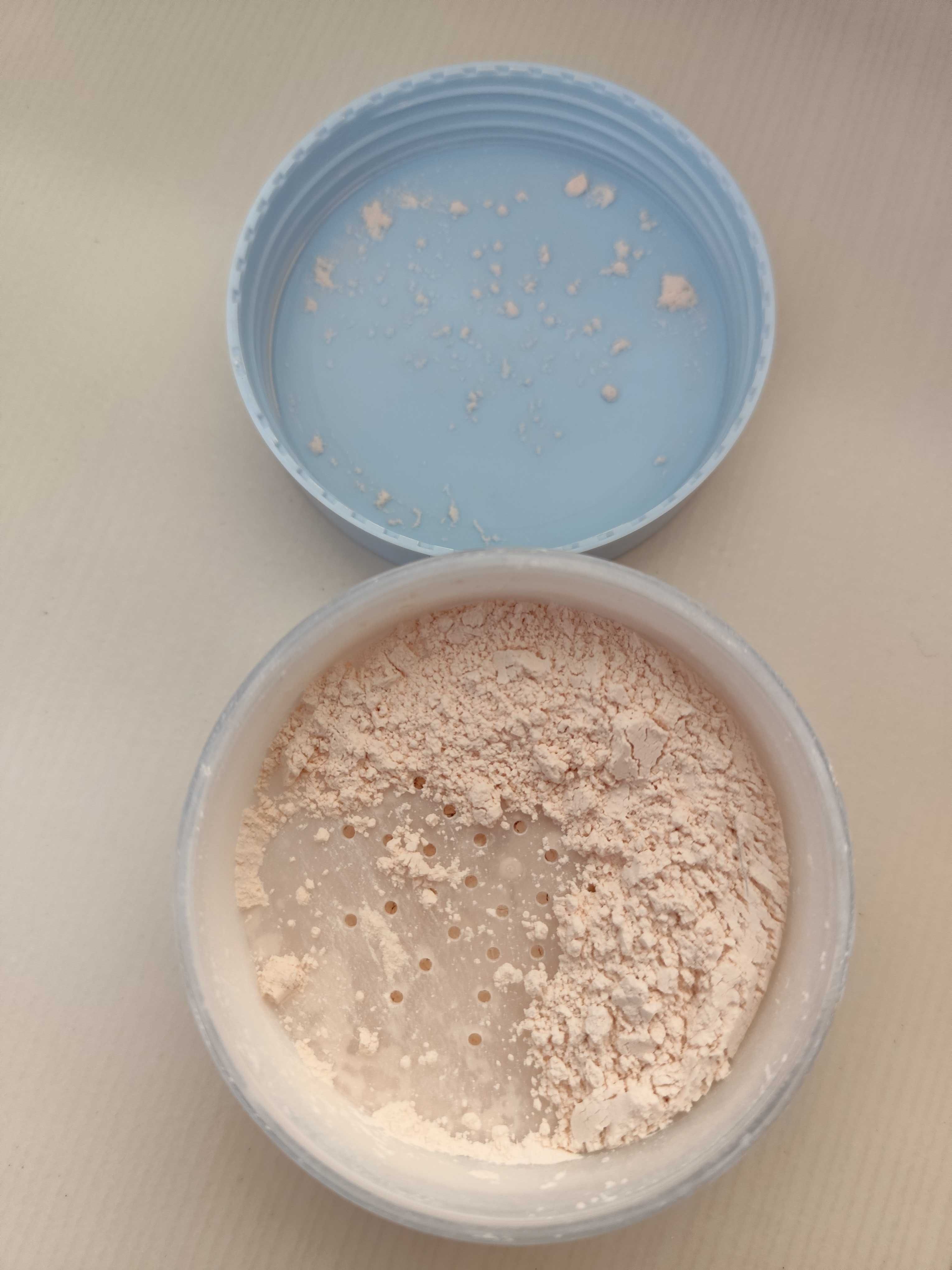 Puder kokosowy do twarzy 22g max&more