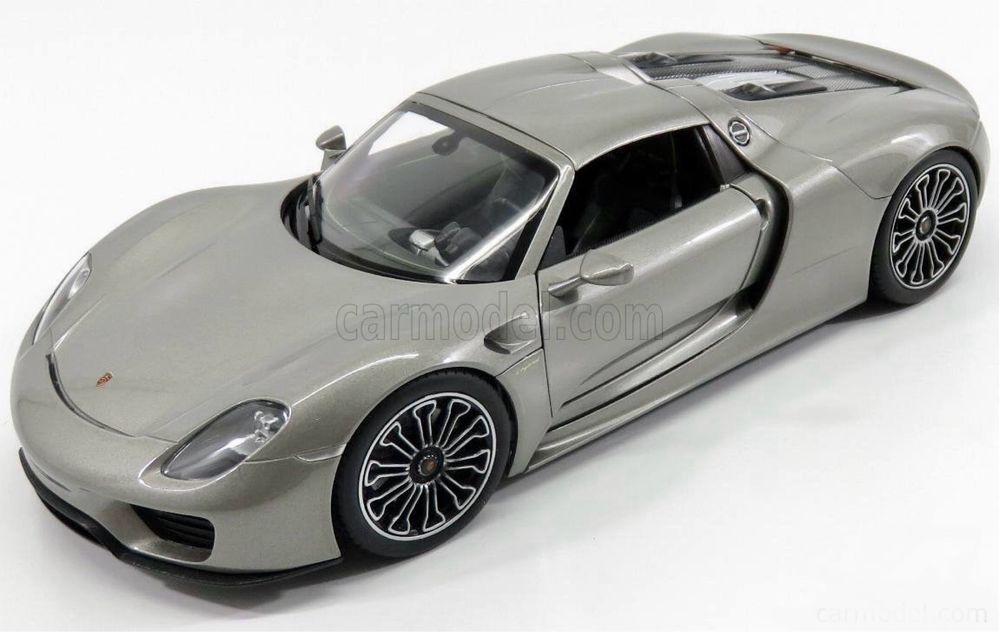 Model Porsche 918 Spyder Hard-top 1/18 Welly NEX 1:18 nowy jak Bburago