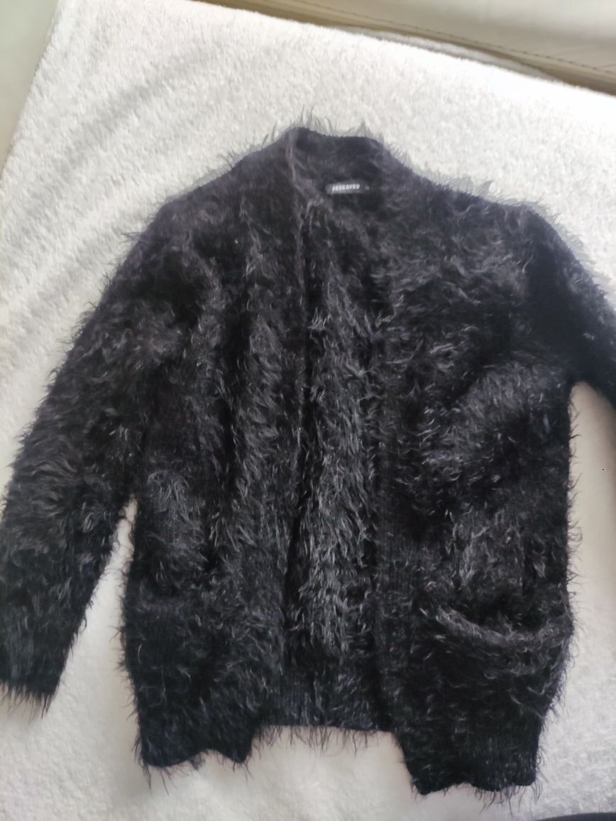 Sweterek Reserved 116 czarny