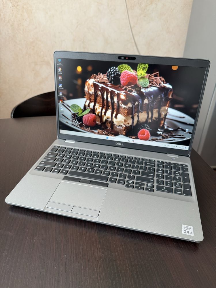 Dell precision 3551/ i7-10850H/ 32GB/ 512GB SSD/ Quadro P620