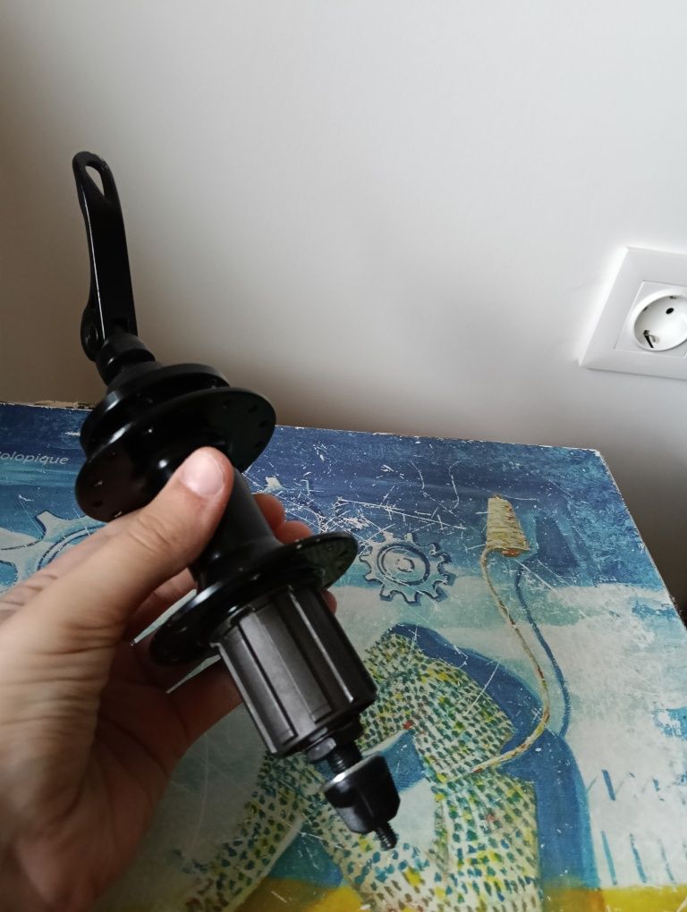 Cubo Rockider preto a disco