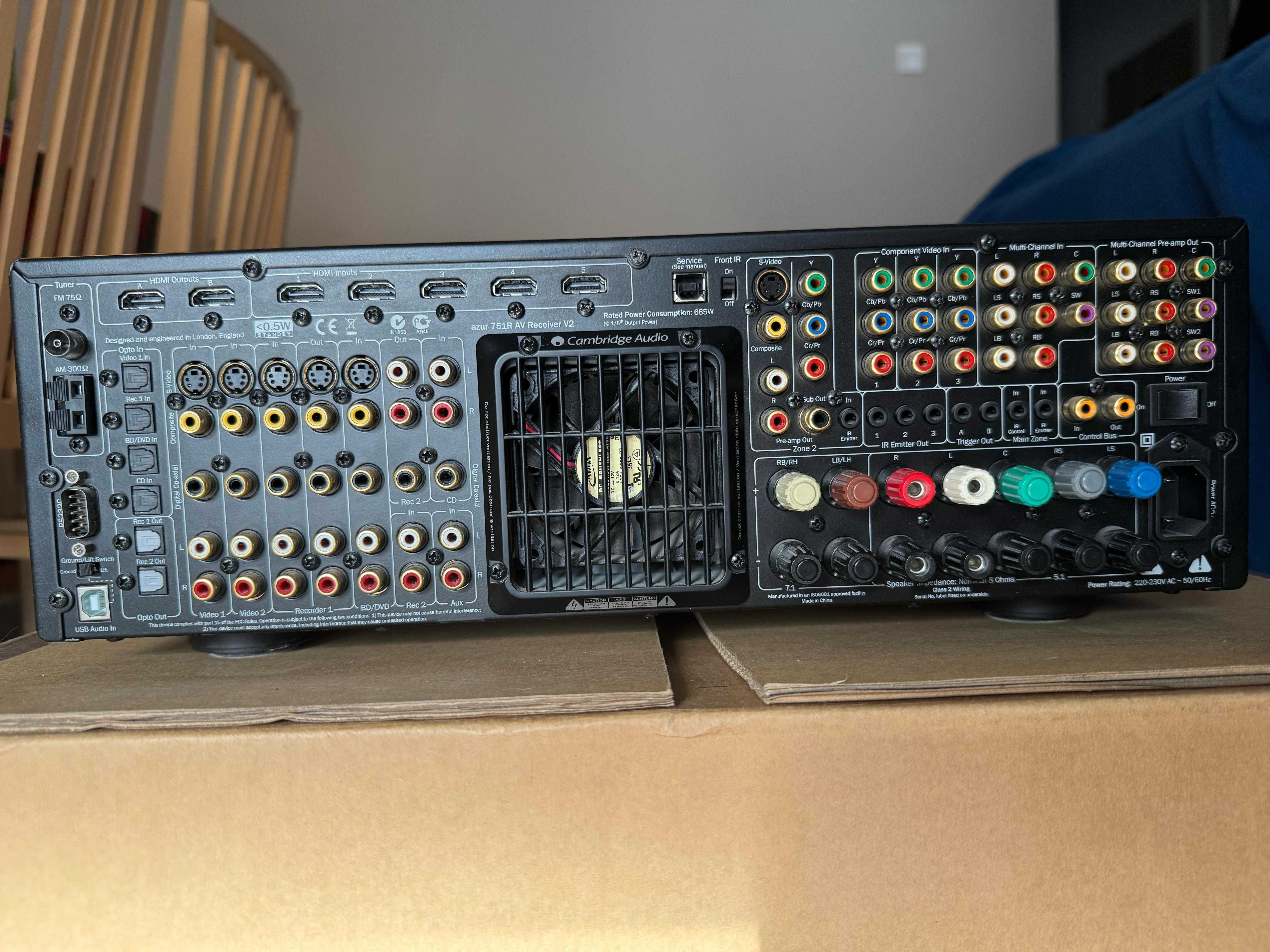 Amplituner Cambridge Audio Azur 751R v2