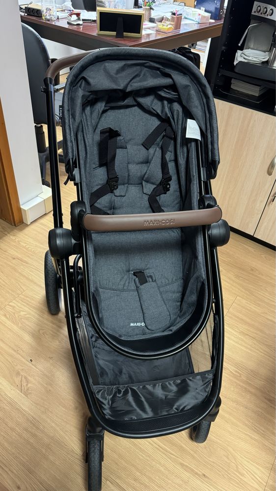 Trio Maxi Cosi Zelia S + Base ISOFIX 360