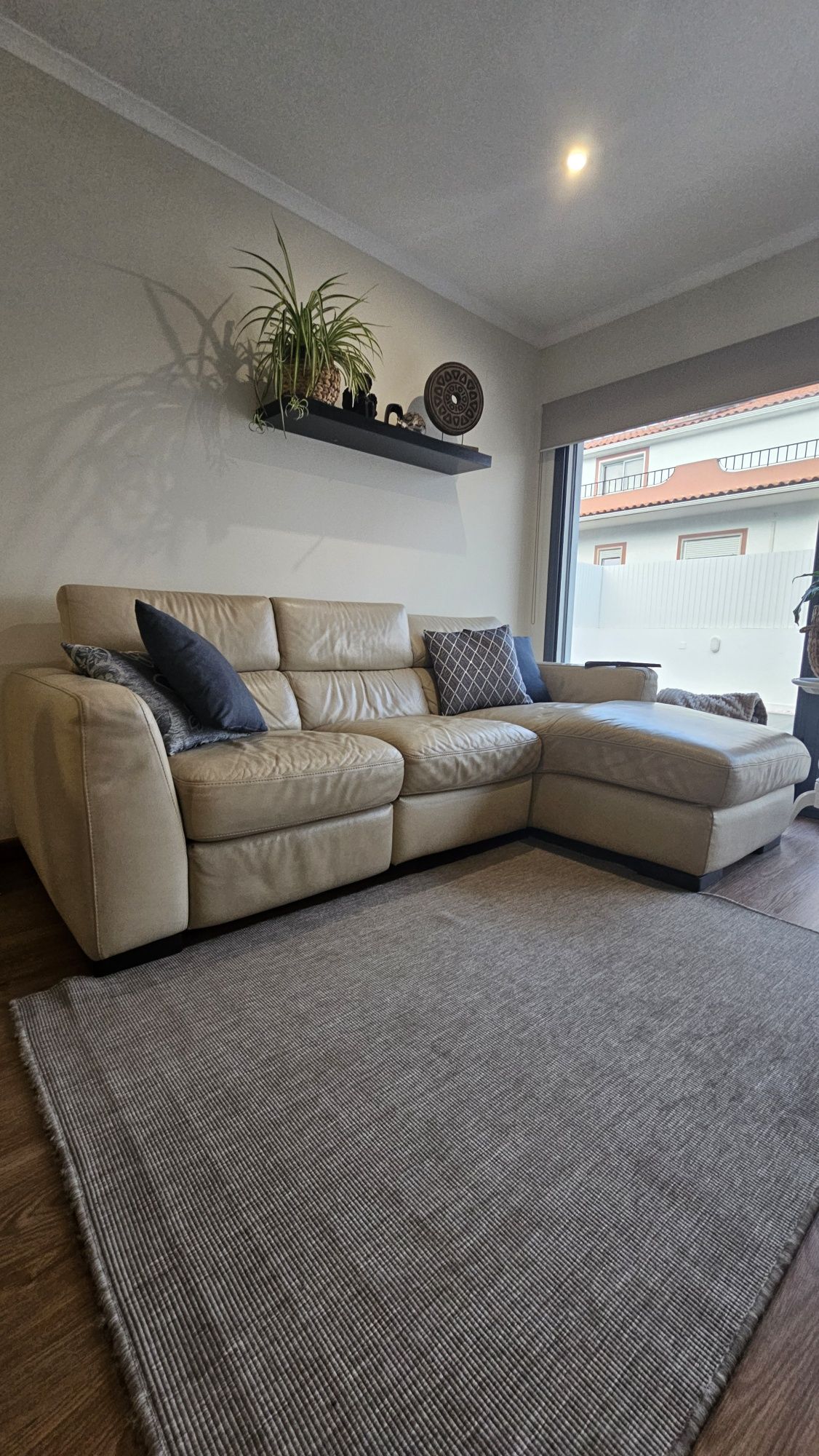 Sofá chaise longue Divani Divani