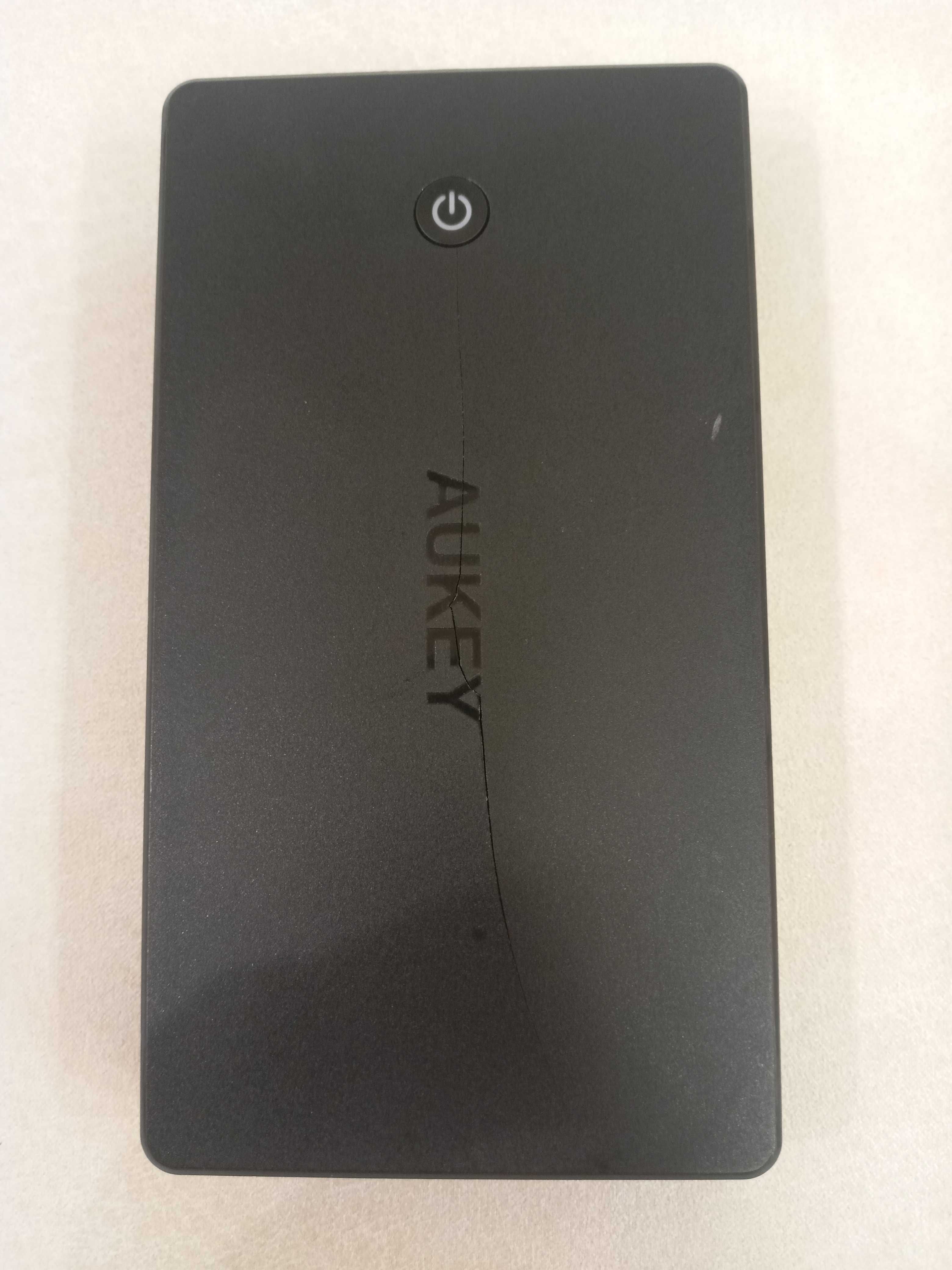 Повербанк Aukey 20000 mAh