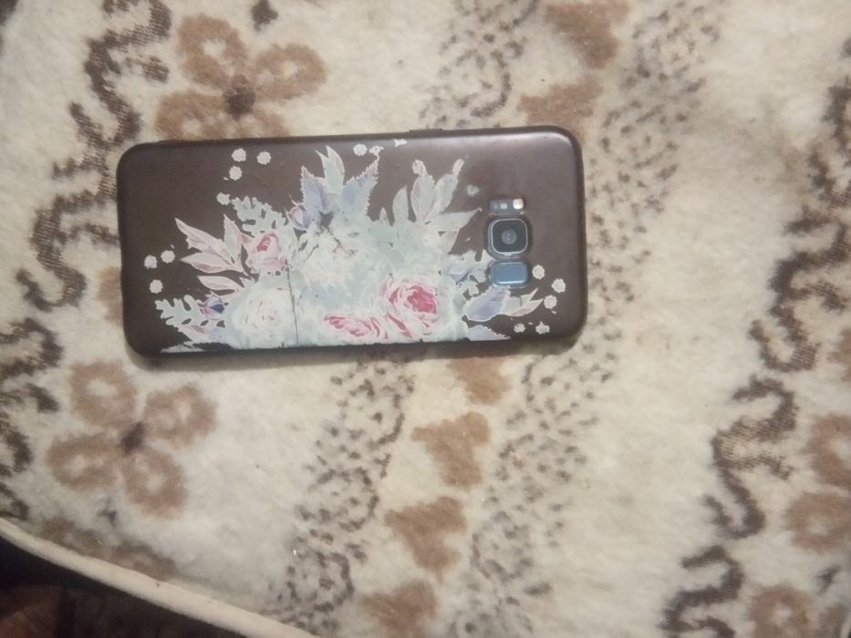 Продаю телефон.Самсунг S8+