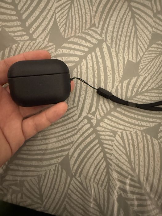 Чехол (под кожу) для AirPods 3 ,4 Pro ,Pro 2 ,Pro 3 case с петелькой