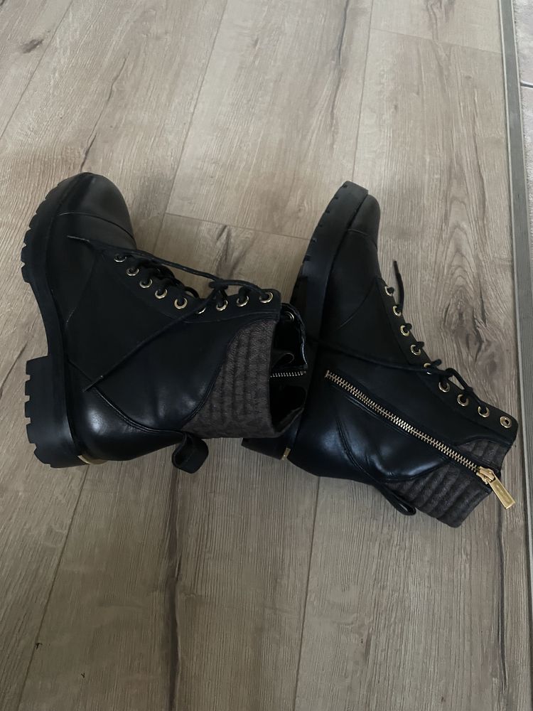 Michael Kors botki, nowe