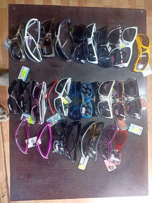 Продам сонцезахисні окуляри (залишок) оптом