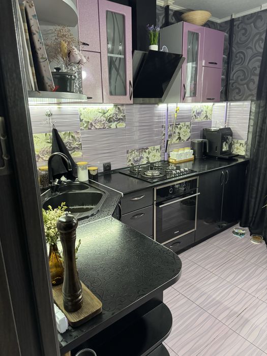 Двокімнатна квартира в тихому районі міста