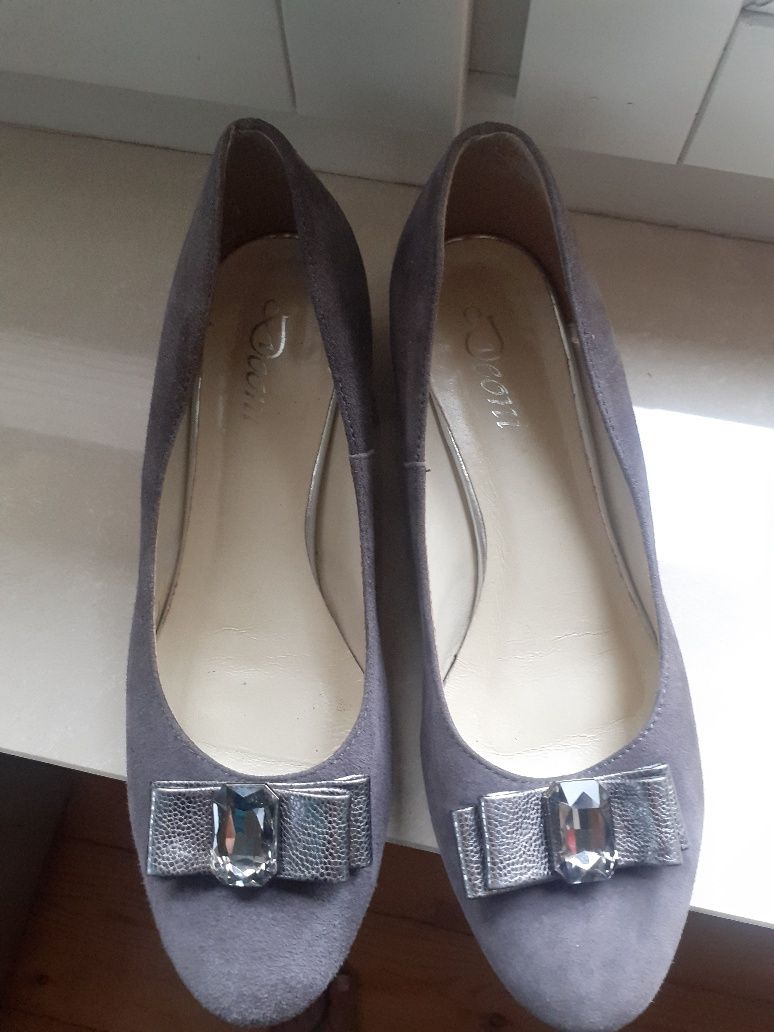 Buty damskie zamszowe DEONI