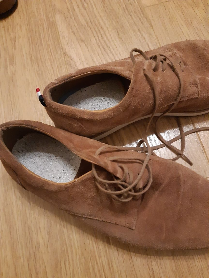 Brązowe męskie buty zamszowe Zara man 43 modny i solidny