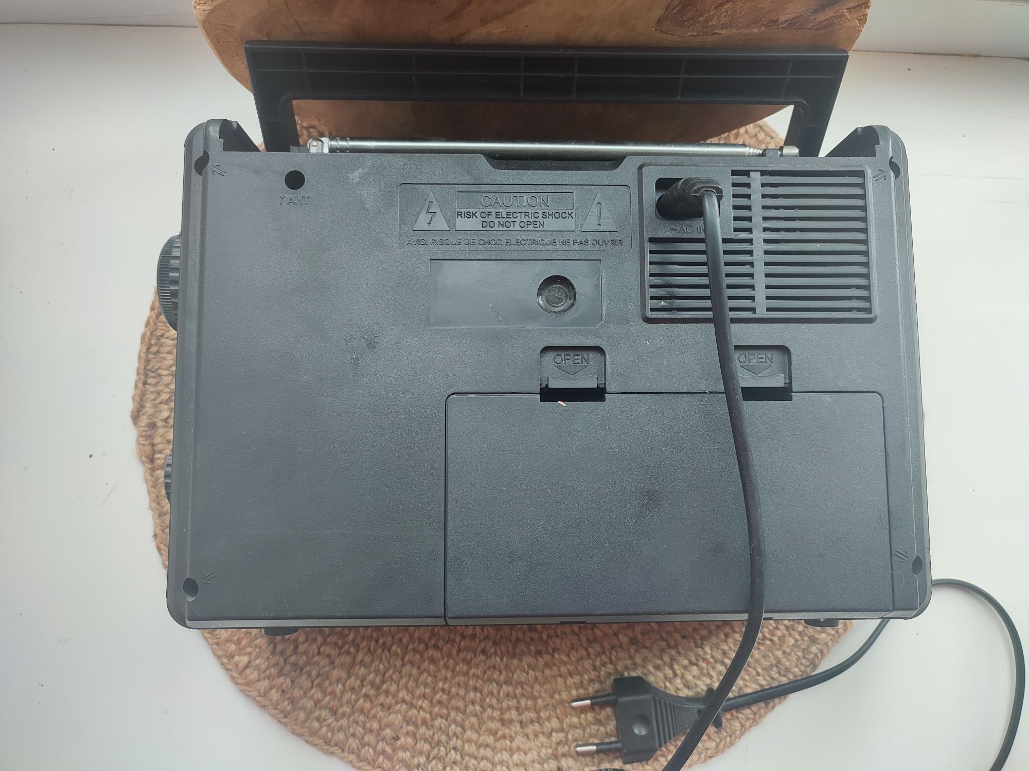 Радіоприймач Golon RX-9977 (usb,акумулятор,батарейки,220V)  Радио