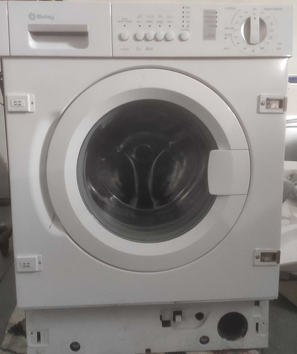 Maquina lavar roupa Balay 3TI71101A encastre - PARA PEÇAS
