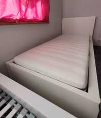 Białe łóżko IKEA MALM 90x200 - rama+stelaż+materac+pojemniki na poście
