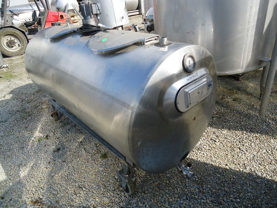 Zbiornik nierdzewny KO 1000L ocieplony z mieszadłem schładzalnik ko
