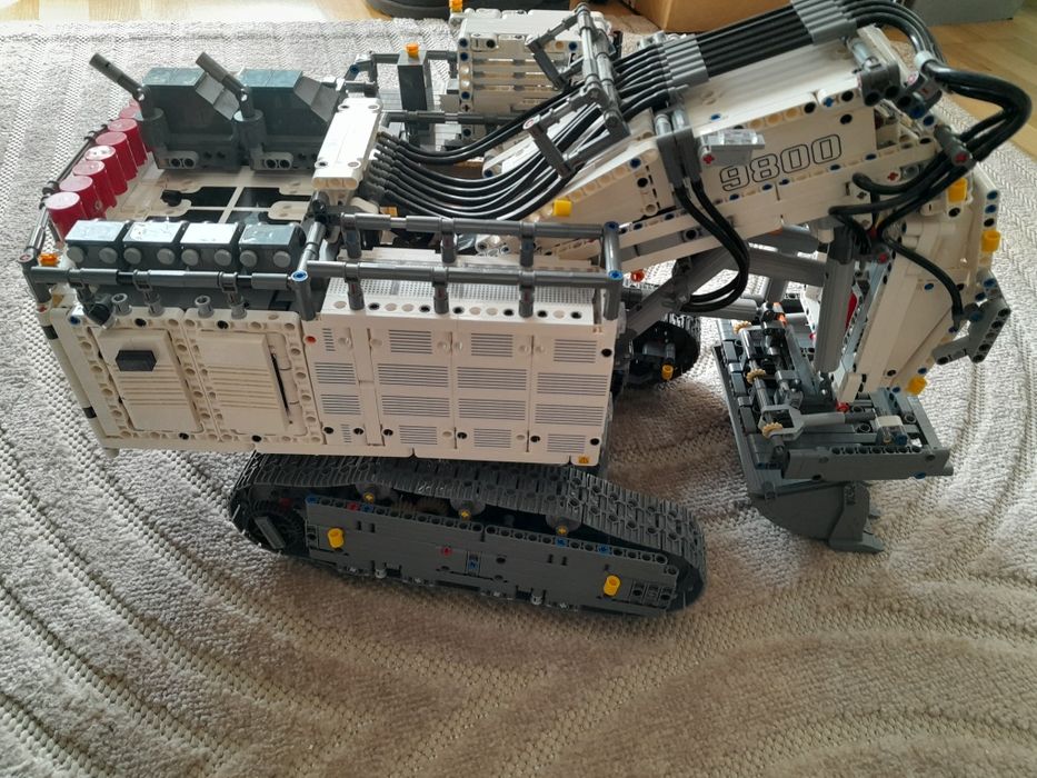 Liebherr lego technik 42100