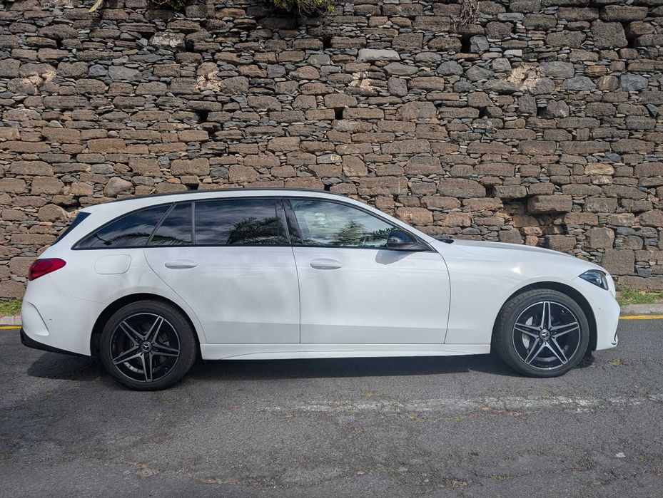 Mercedes-Benz C300e AMG Line