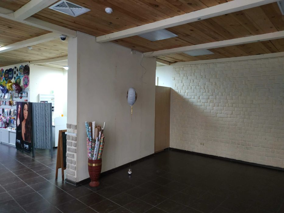 19 та 6 м2 оренда площ вільного призначення 1-й Урлівська/Позняки