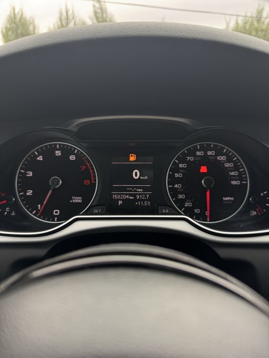 Продам власне авто Audi A4 B8.