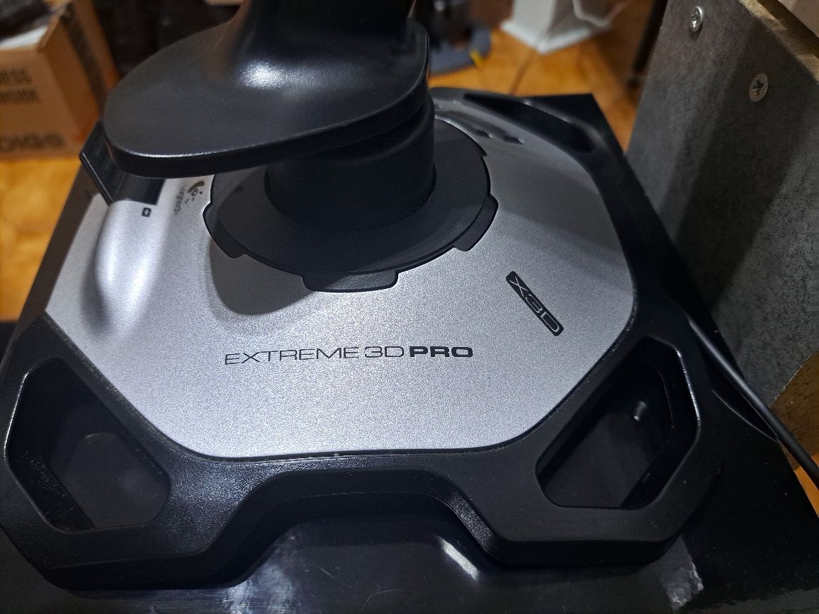 Joystick Logitech Extreme 3D Pro