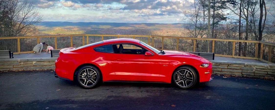 Ford Mustang 2018 Ford Mustang GT 13500k/stan idealny