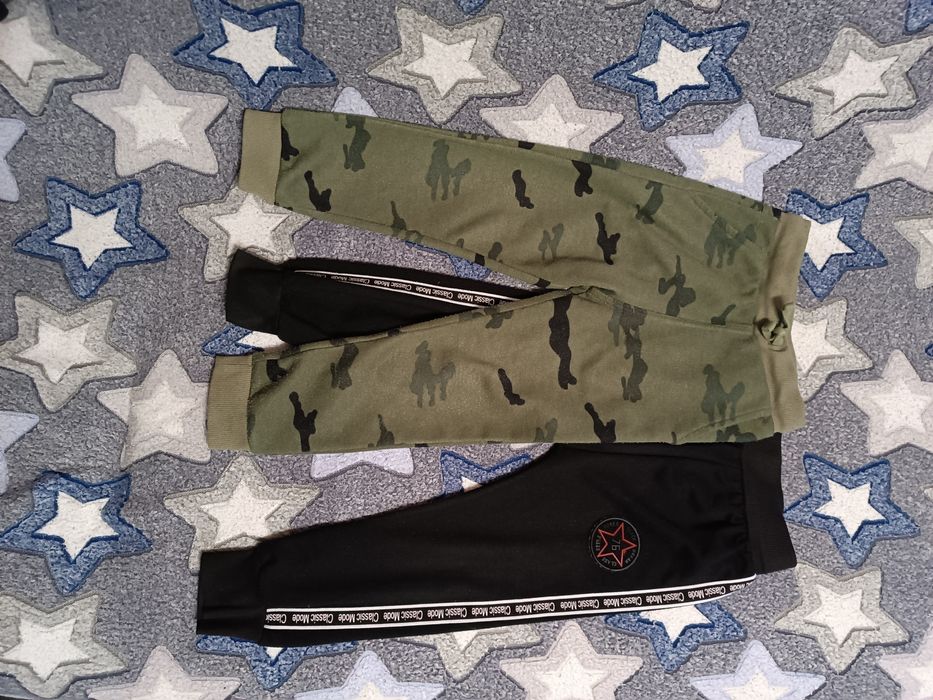 Спортивні штани, 110 зріст. Ціна за 2 шт