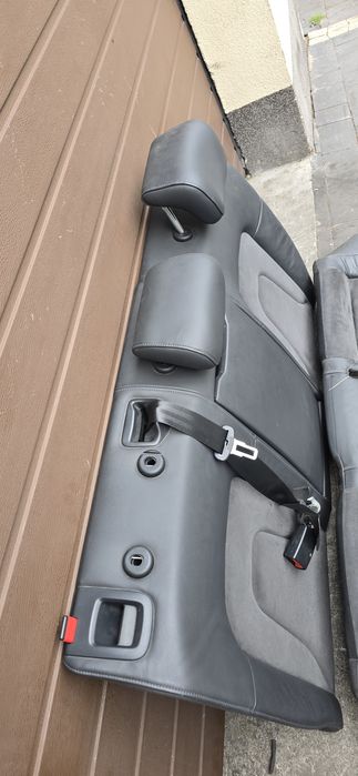 Fotele kanapy boczki Audi A4 B8 półskóra Europa grzane