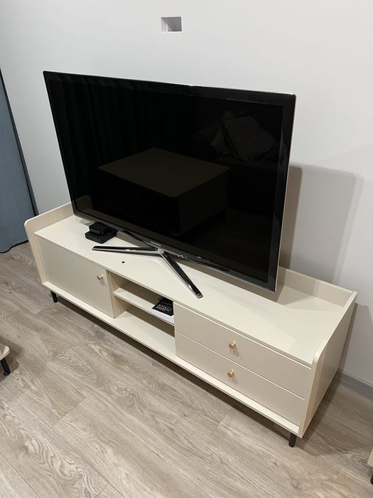 Komplet mebli do salonu – jak nowe