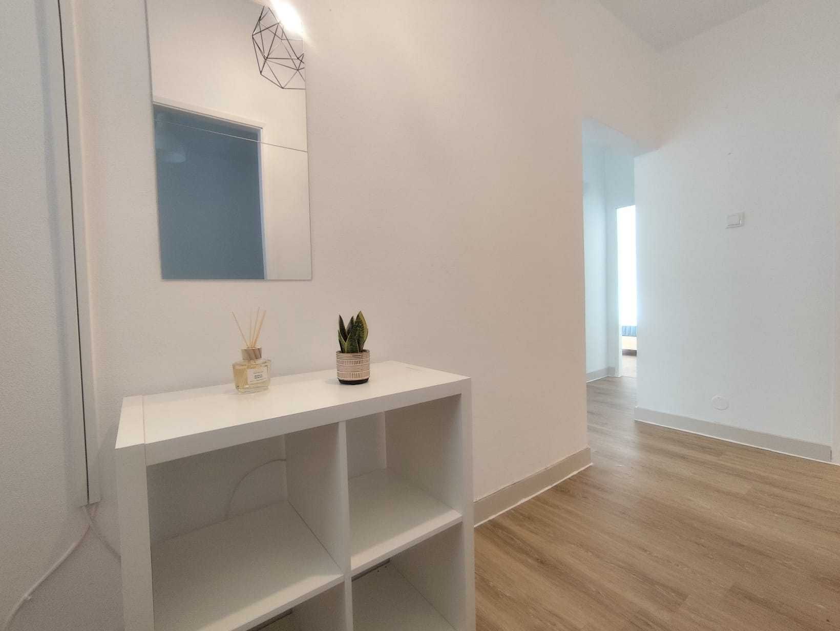 Arrenda-se Quarto para estudante ISCAC apartamento remodelado