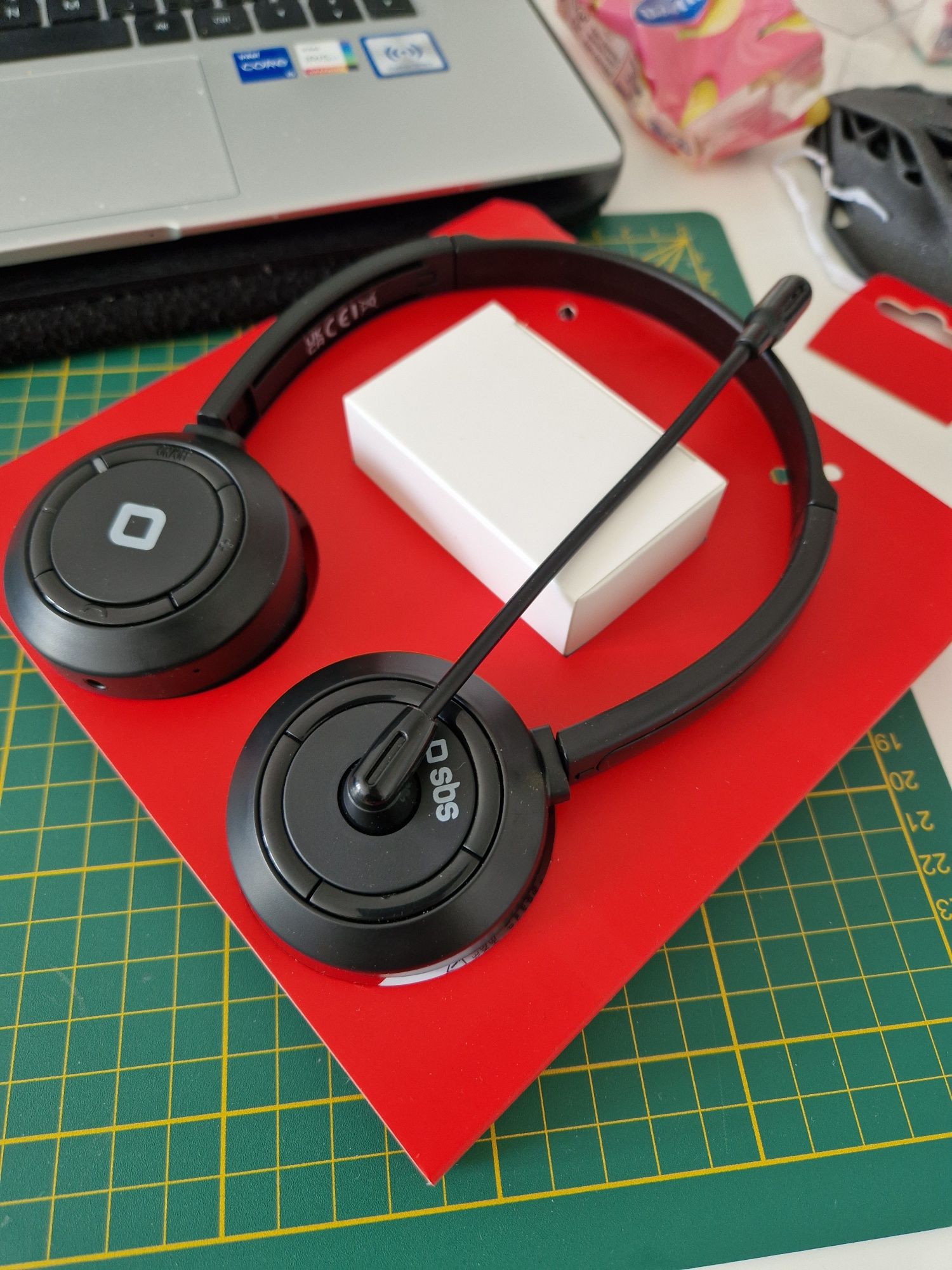 Słuchawki nauszne bluetooth SBS z mikrofonem. Wysyłka OLX