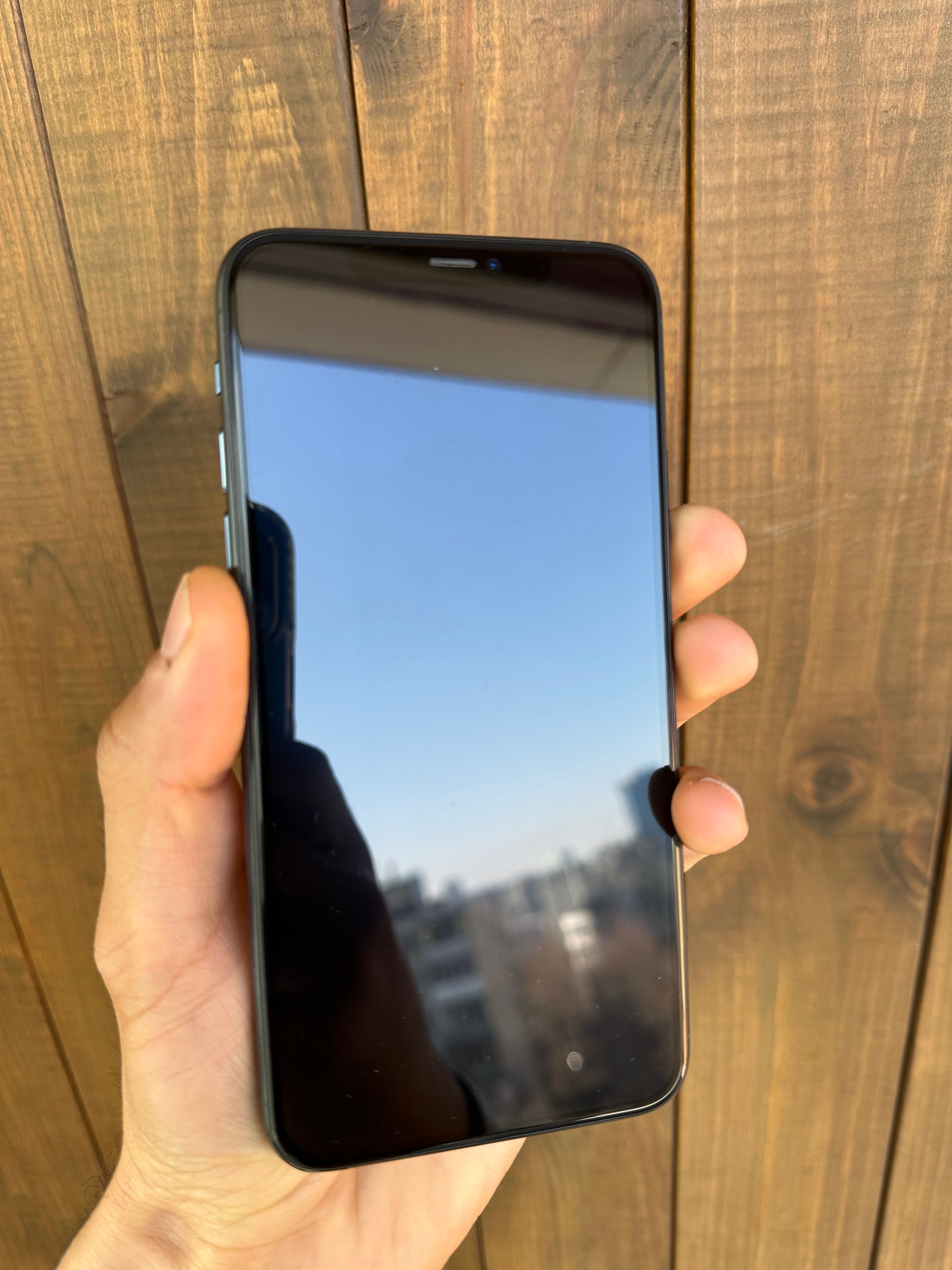 iPhone 11 pro max 64Gb neverlock