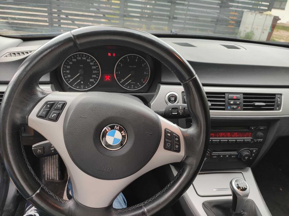 BMW 318 2,0 Benzyna 2006