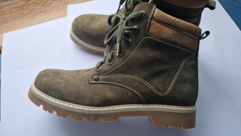 Trapery Wrangler roz. 37 nowe USA skóra