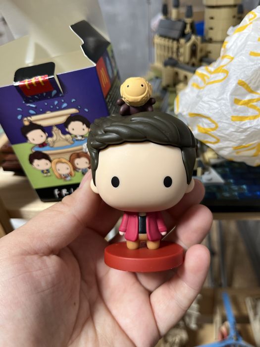 Фігурка Friends МакДональдз Росс