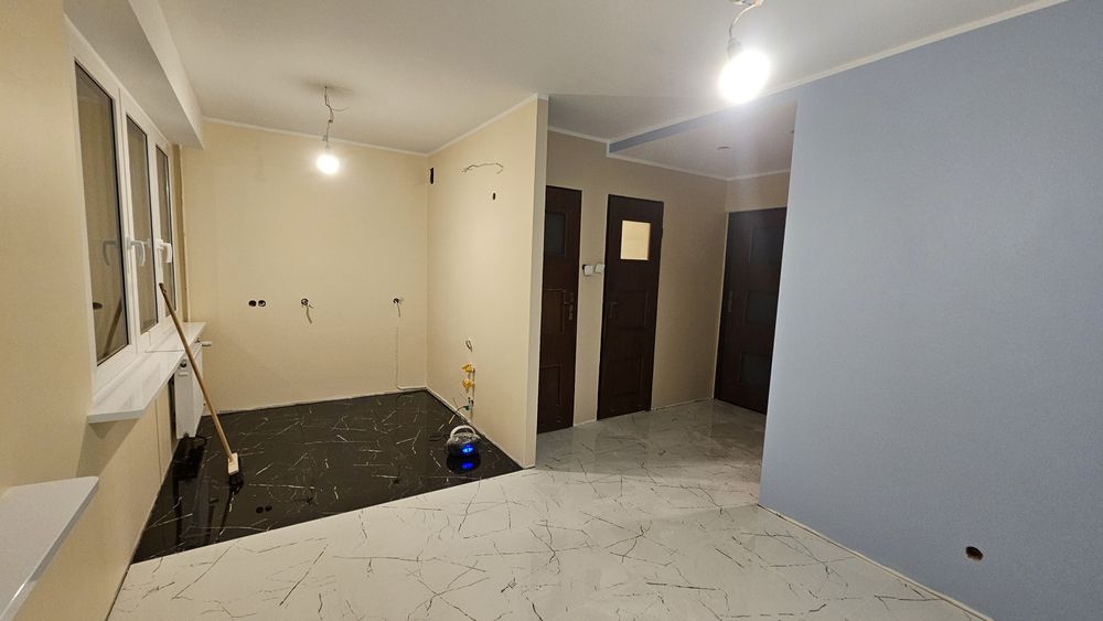 Remonty mieszkań i domów/ Usługi remontowo budowlane