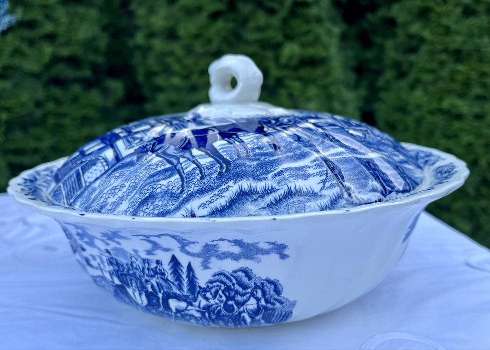 Zestaw obiadowy niebieska porcelana Angielska