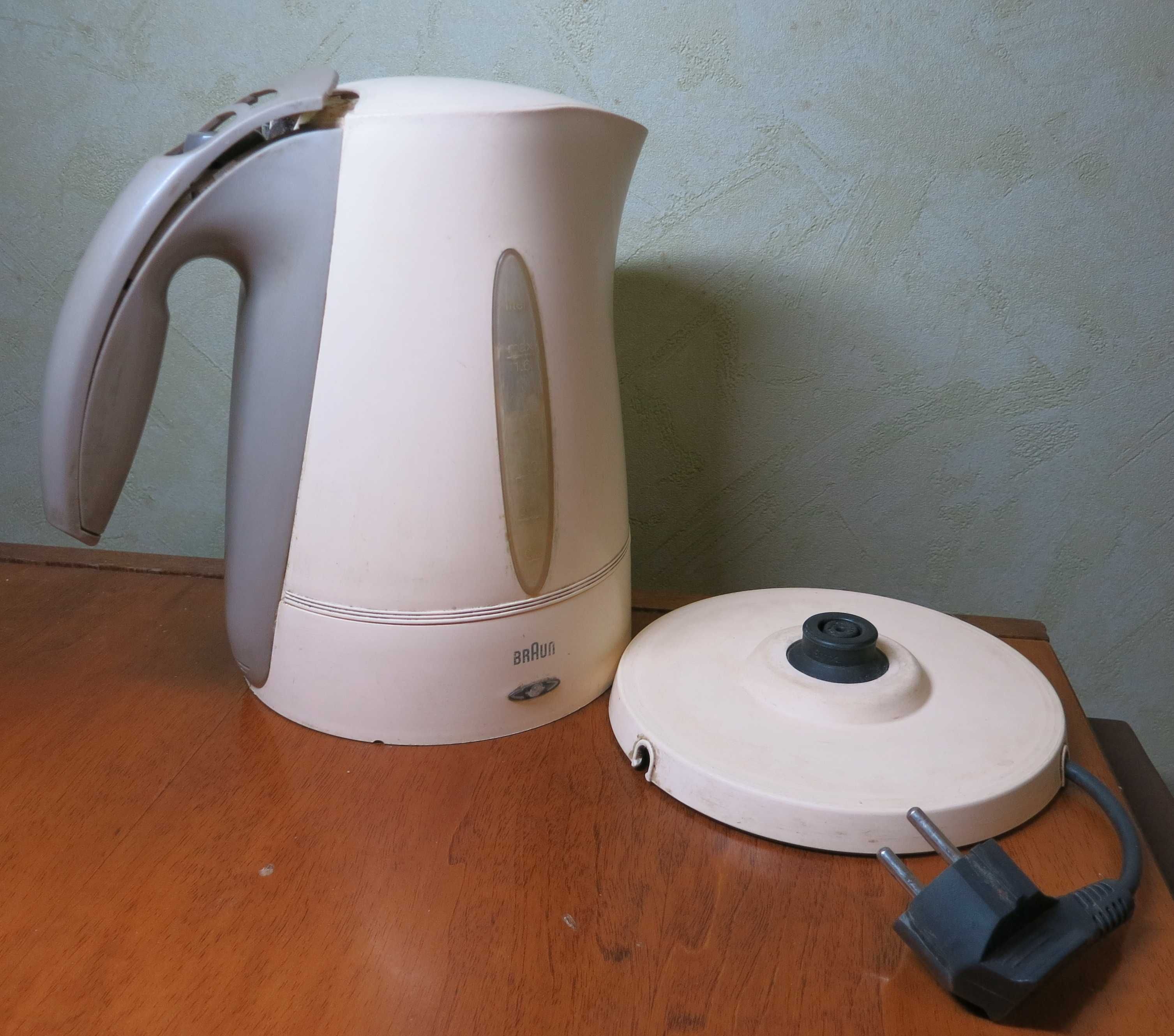 Электрочайник Braun WK 210 на запчасти