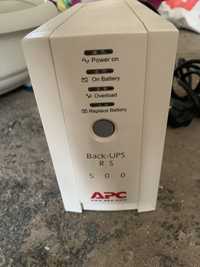 Источник бесперебойного питания  APC Back-UPS 500.