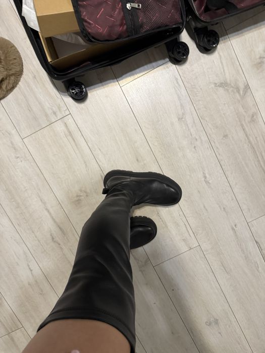 Ботфорты miraton37,5-38 размер ,идеальное состояние